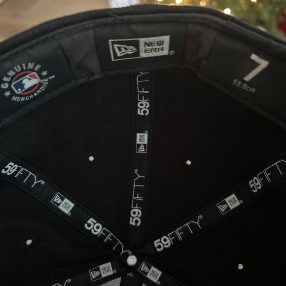 MLB Cap - Picture 3 of 3